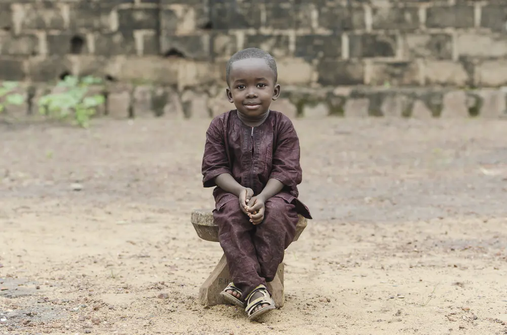 Les enfants sont particulièrement vulnérables face aux lacunes du système de santé au Mali