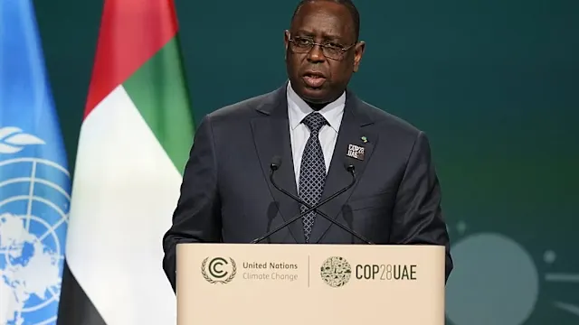 Macky Sall et Bassirou Diomaye Faye lors d'une réunion officielle