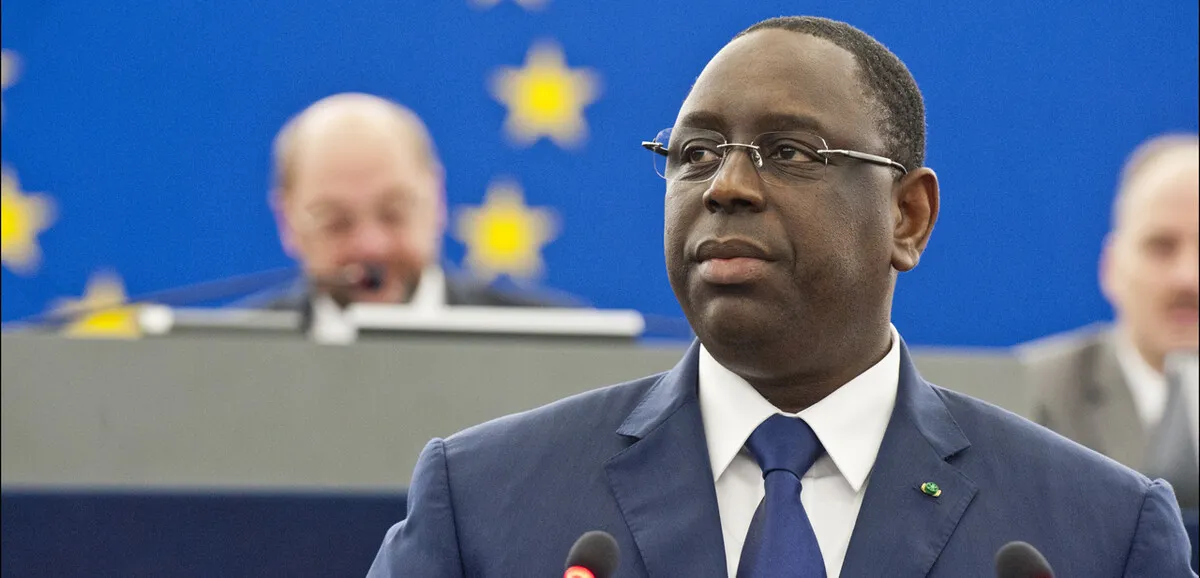 Retour de Macky Sall à Dakar : une visite qui attise les tensions au Sénégal