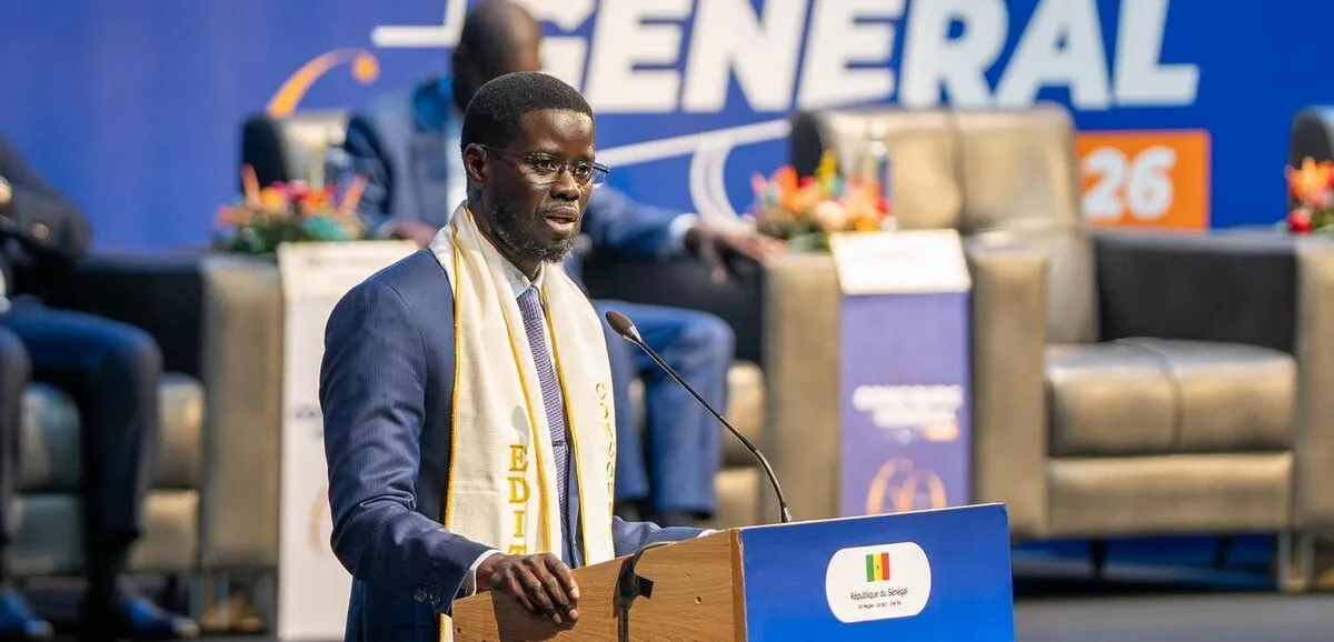 Portrait de Bassirou Diomaye Faye s'adressant à la jeunesse sénégalaise lors de la remise des prix du Concours général