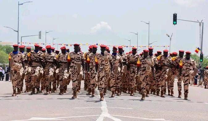 Défilé militaire lors des célébrations de l'indépendance du Tchad