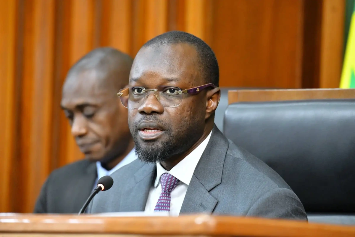 Vilipendé par Ousmane Sonko, le gouvernement envoie enfin le projet de Loi de finances rectificative 1 Vilipendé par Ousmane Sonko, le gouvernement envoie enfin le projet de Loi de finances rectificative